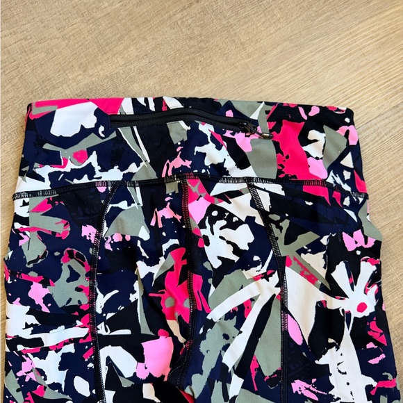 Lululemon Pace Rival Crop - Picture 3 of 5